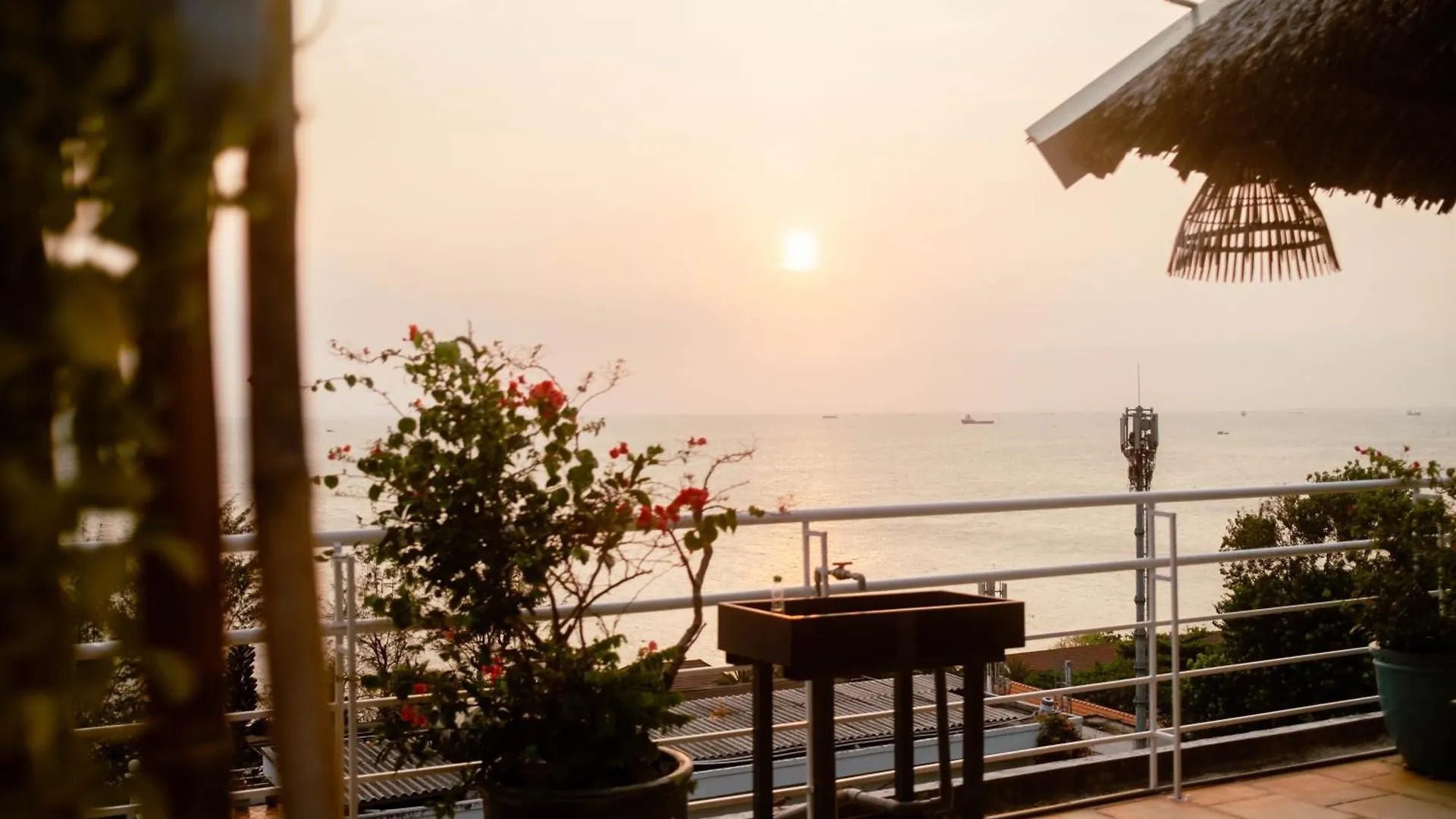 Ananas Beach Hotel Vũng Tàu 0*,
