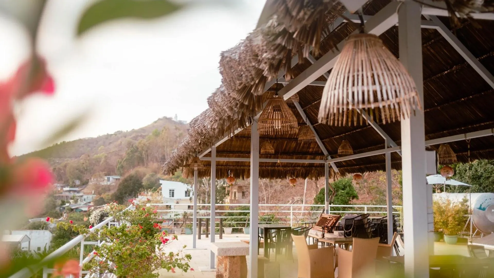 Lägenhetshotell Ananas Beach Hotel Vung Tau